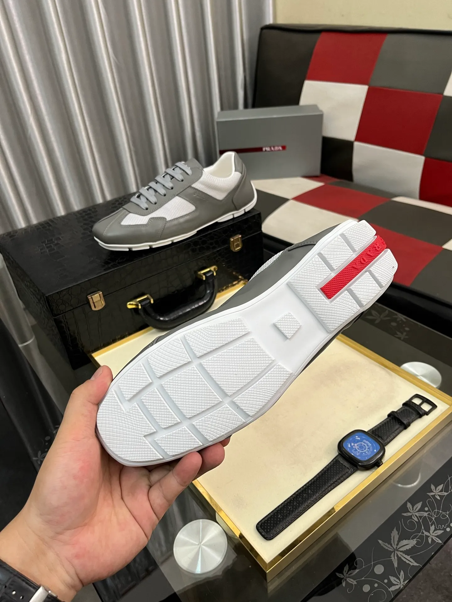 Men's men's shoes 💰458⌚️⌚️prada: new spring and summer casual shoes, sports sneakers, fabric: imported cowhide, lining: original lining, sole: original sole, size: 38-444️⃣colors available